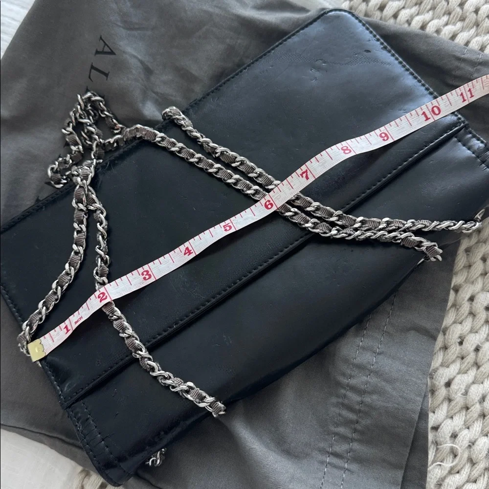 CHANEL Black Leather Shoulder Bag with Yellow and Orange CC Logo - Picture 9 of 10